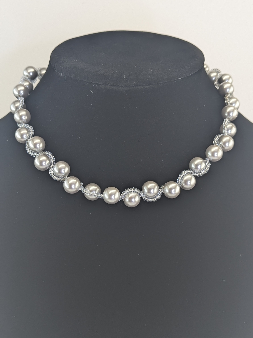 Silver Pearl Beaded Necklace - Elegant Women's Jewelry